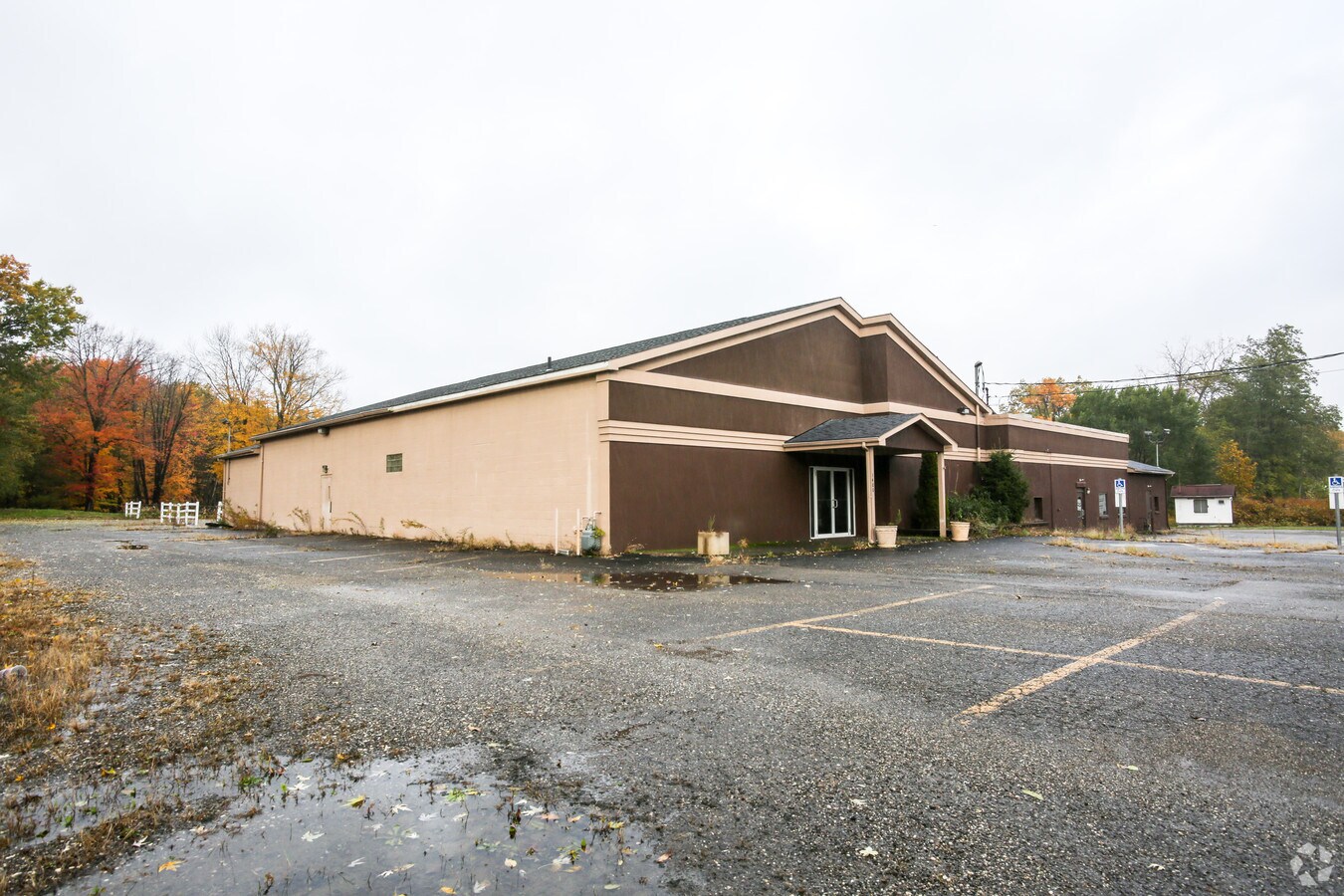 1400 Main St, Mineral Ridge, OH 44440