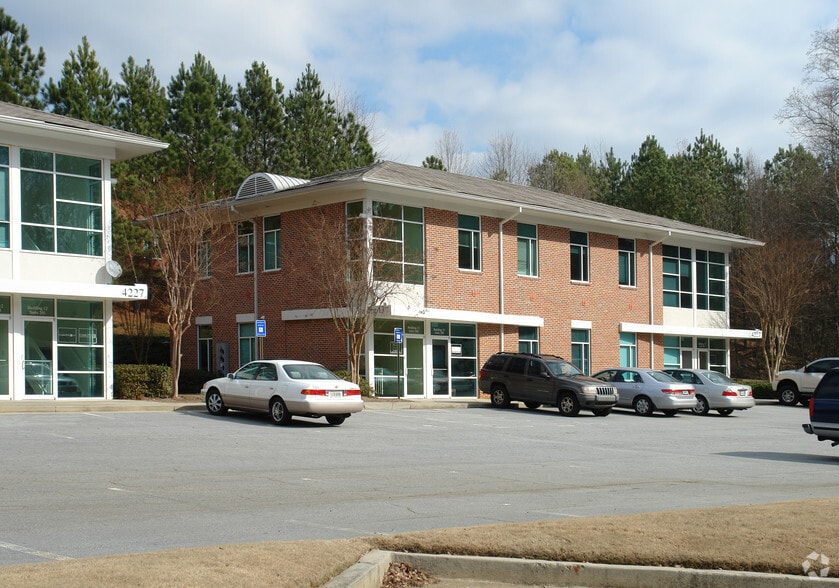 4227 Pleasant Hill Rd, Duluth, GA 30096