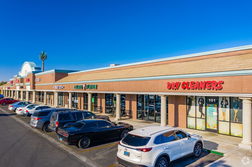 8090 S Durango Dr, Las Vegas, NV for lease - Primary Photo - Image 2 of 4