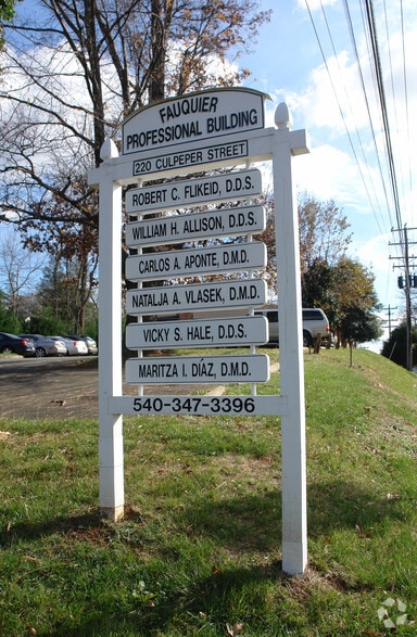 220 Culpeper St, Warrenton, VA for lease - Other - Image 2 of 5