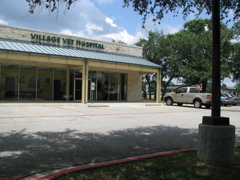 12400 W Highway 71, Bee Cave, TX for sale - Primary Photo - Image 1 of 1