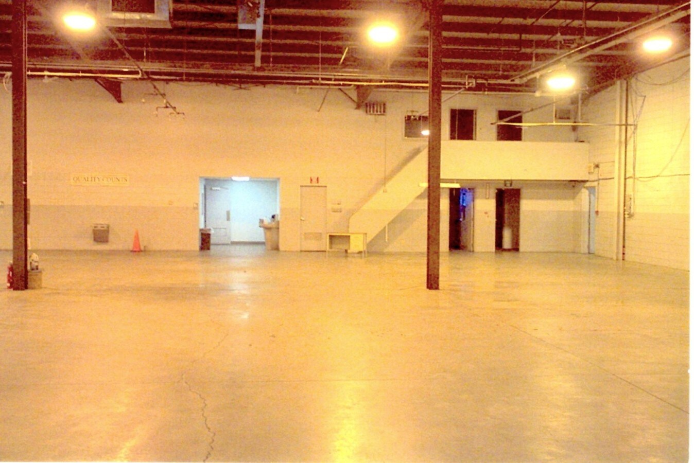 6151 Montague Rd, Rockford, IL 61102