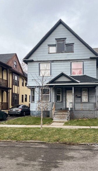 26 Avenue C, Rochester, NY for sale - Primary Photo - Image 1 of 2