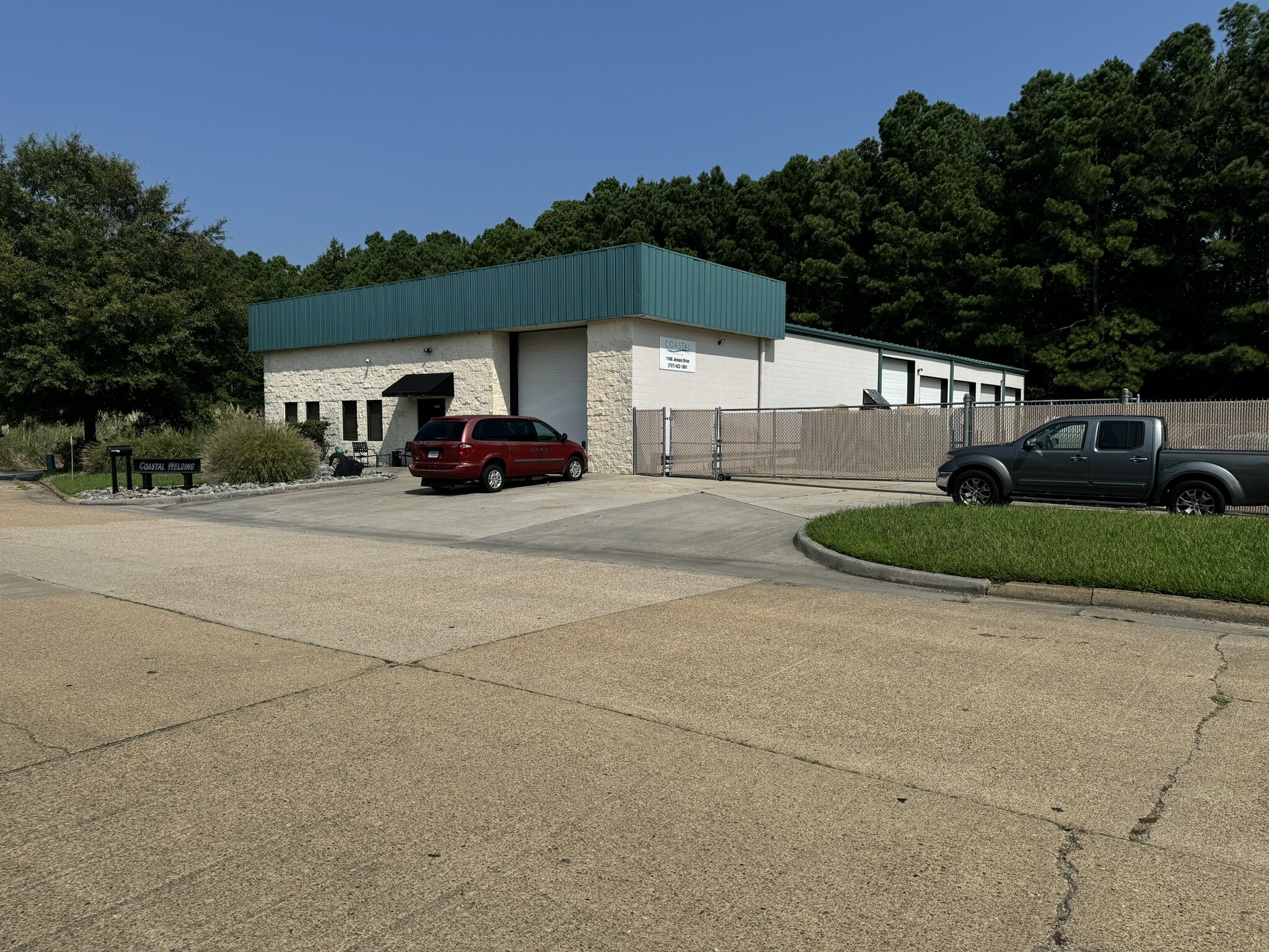 1168 Jensen Dr, Virginia Beach, VA for lease Building Photo- Image 1 of 5