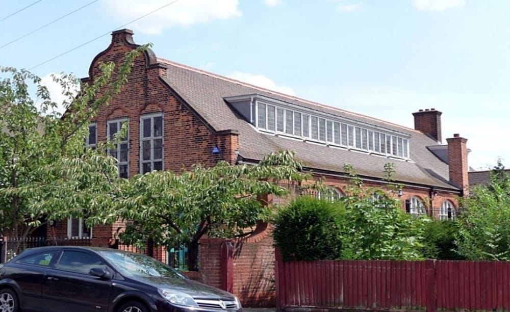 Guildersfield Rd, London for sale Primary Photo- Image 1 of 1