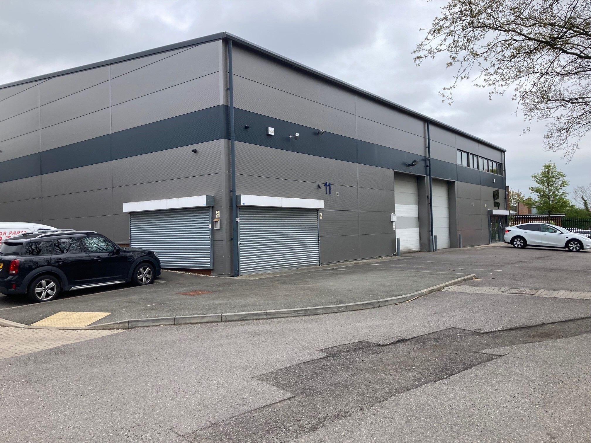 Fishponds Rd, Wokingham for sale Primary Photo- Image 1 of 1