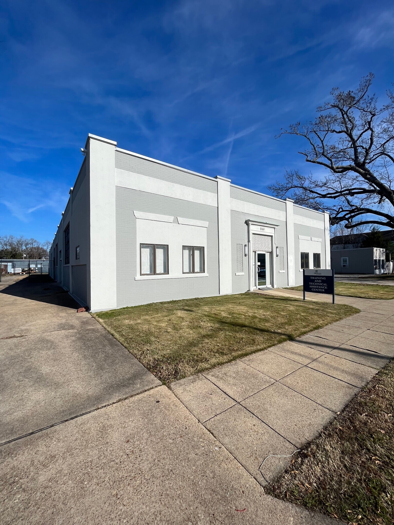 860 W 44th St, Norfolk, VA for sale Building Photo- Image 1 of 1