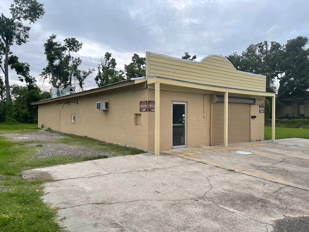 911 N Shattuck St, Lake Charles, LA 70601