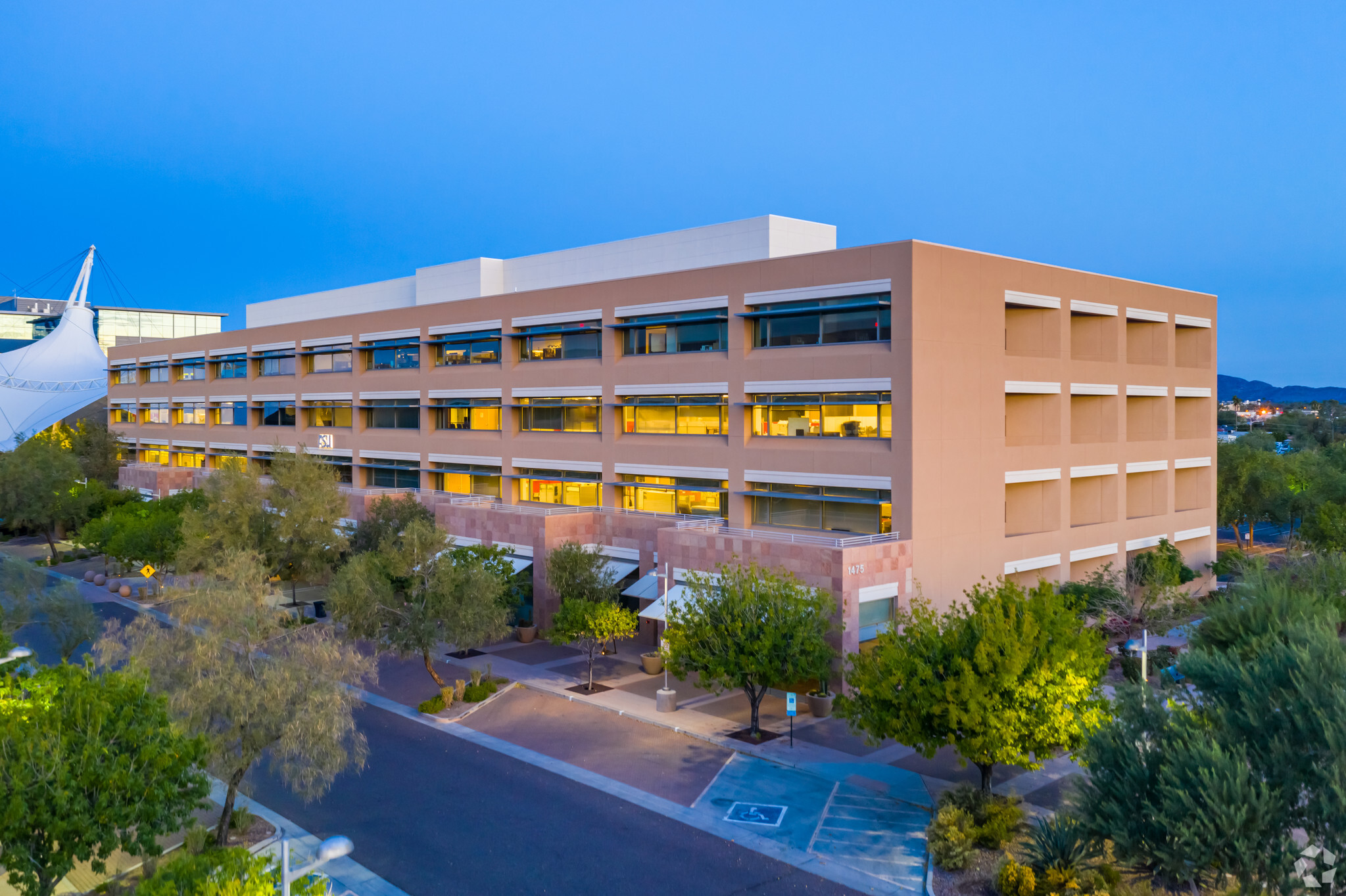 1475 N Scottsdale Rd, Scottsdale, Az 85257 - Skysong Innovation Center 