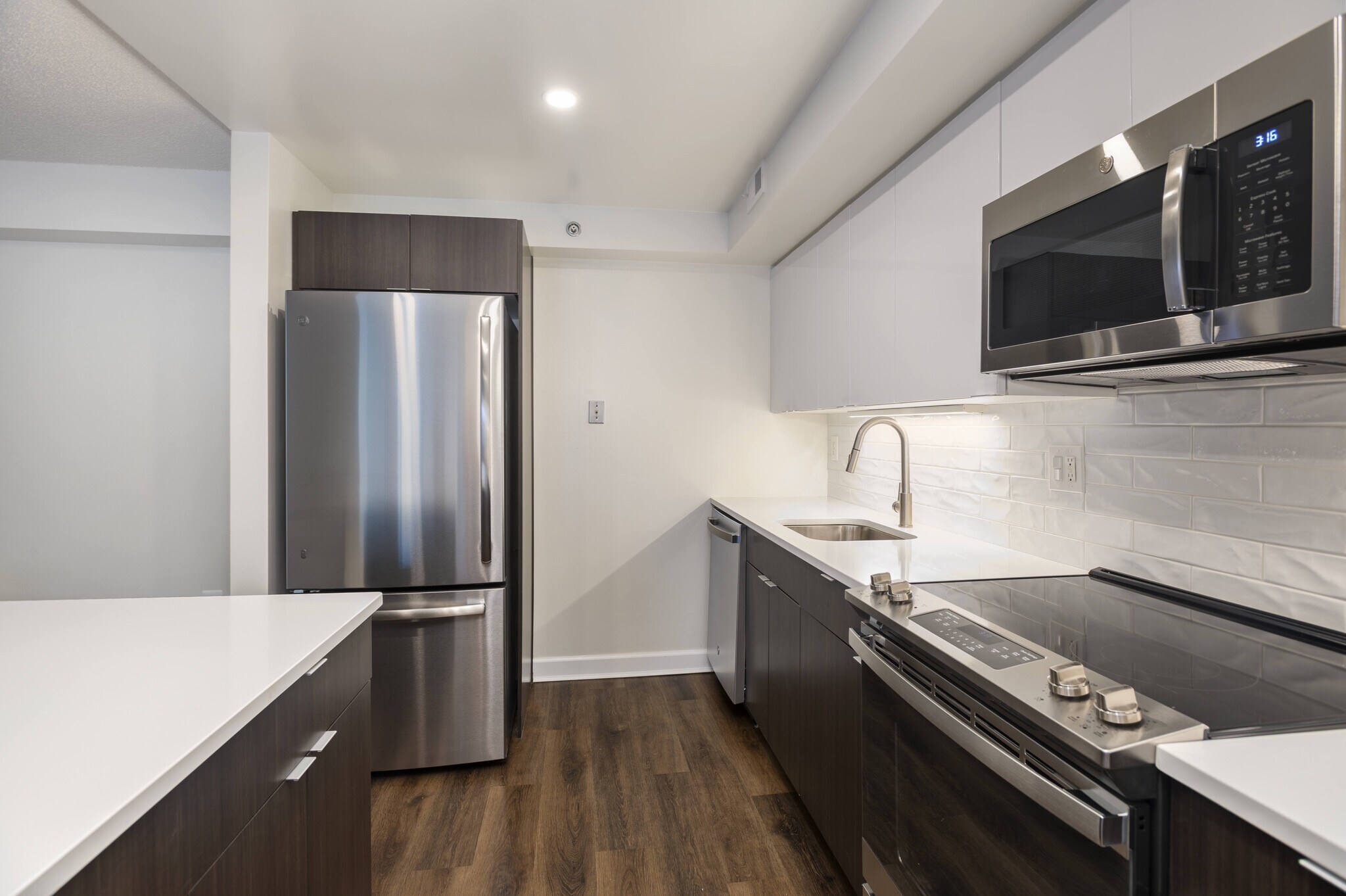 801 15th St S, Arlington, VA for sale Building Photo- Image 1 of 1