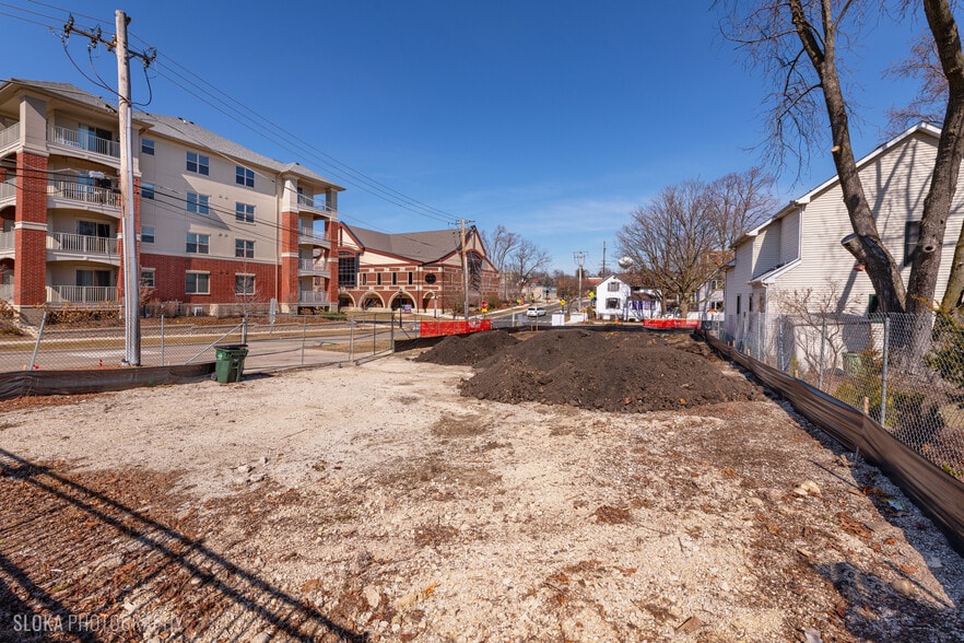 451 Duane St, Glen Ellyn, IL for sale - Building Photo - Image 3 of 23