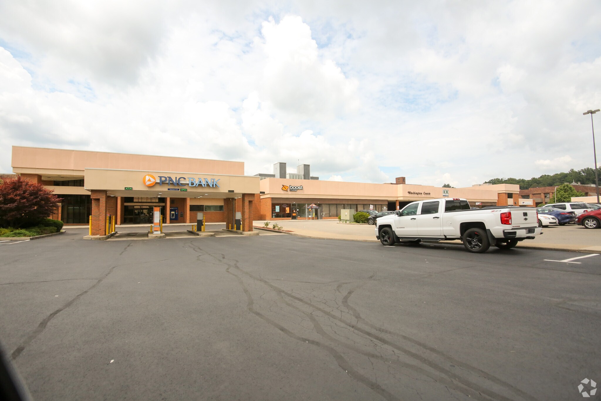 232 N Mill St, New Castle, PA 16101 Washington Centre