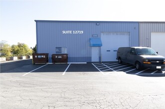 12683-12689 NE Whitaker Way, Portland, OR for lease Building Photo- Image 2 of 12