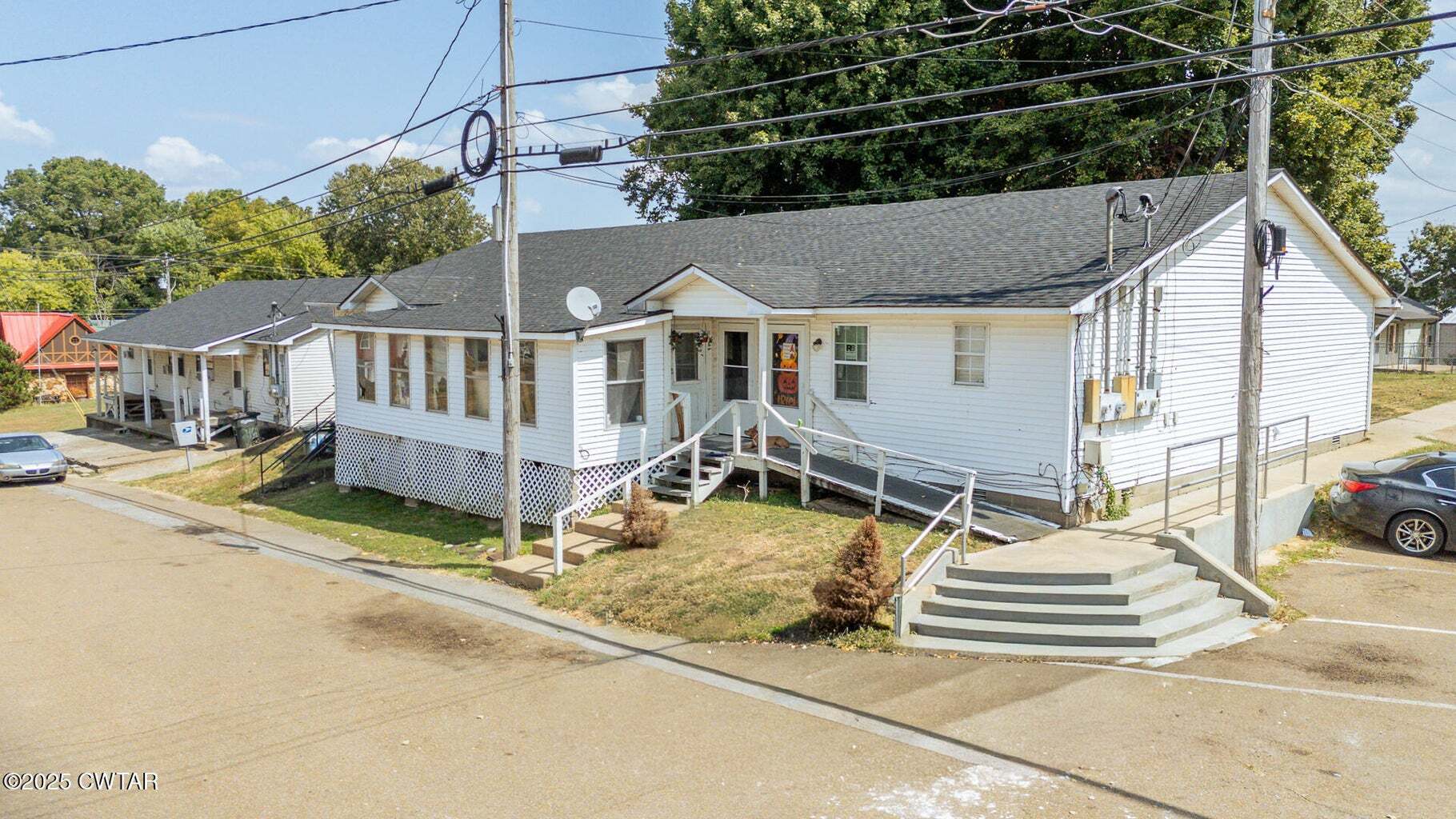 207-215 Main St, Troy, TN for sale Primary Photo- Image 1 of 58