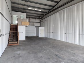 1425 Alabama St, Longview, WA for lease Interior Photo- Image 1 of 3