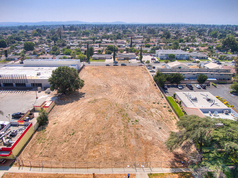 1652-1658 S Euclid Ave, Ontario, CA for lease - Building Photo - Image 1 of 7