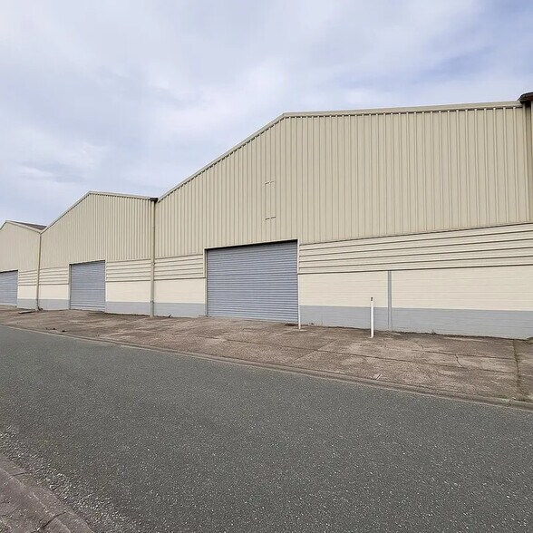 Industrial in Villeneuve-sur-Lot for lease - Building Photo - Image 1 of 4