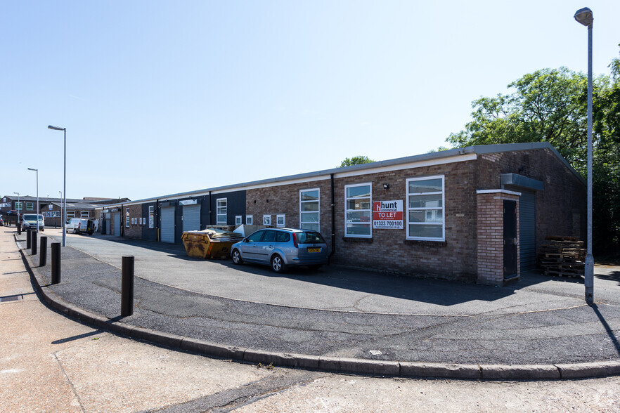 Station Road Industrial Estate, Hailsham for lease - Primary Photo - Image 1 of 2