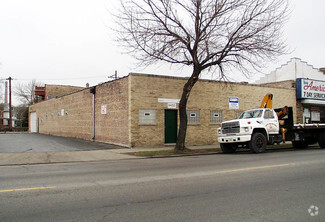 More details for 4455-4577 N Milwaukee Ave, Chicago, IL - Industrial for Sale