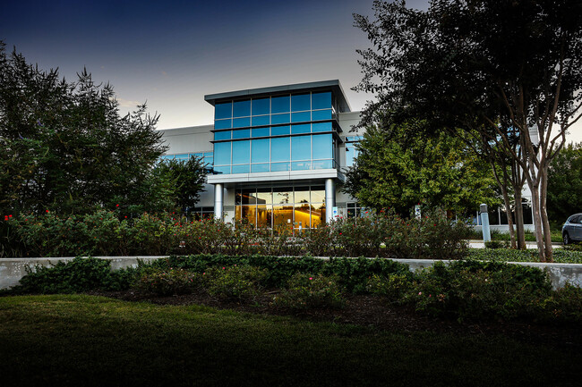 More details for 2750 Technology Forest Blvd, The Woodlands, TX - Office for Lease