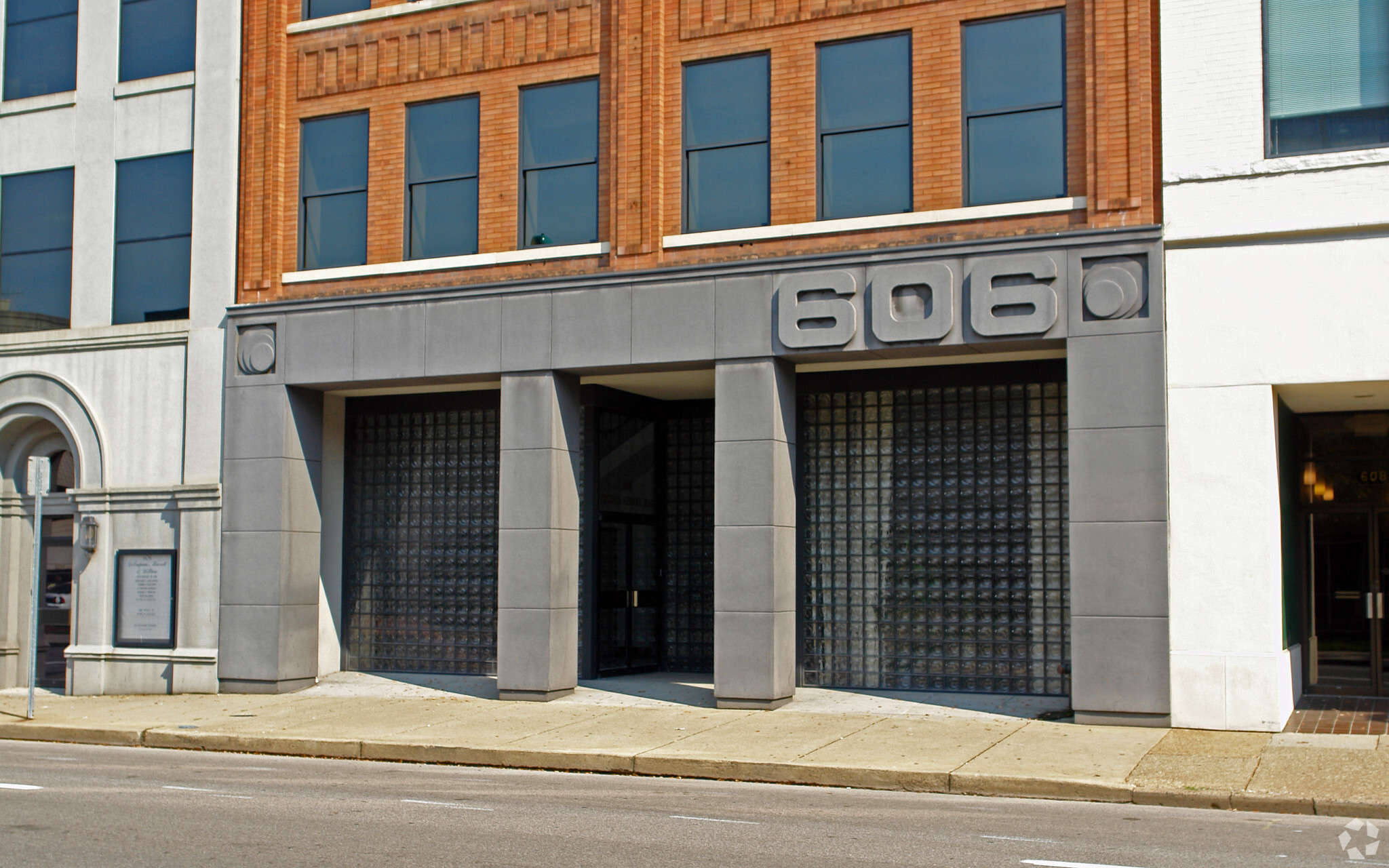 606 Virginia St E, Charleston, WV for lease Building Photo- Image 1 of 5