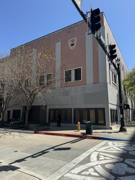 200 3rd St, Baton Rouge, LA for sale - Building Photo - Image 3 of 8