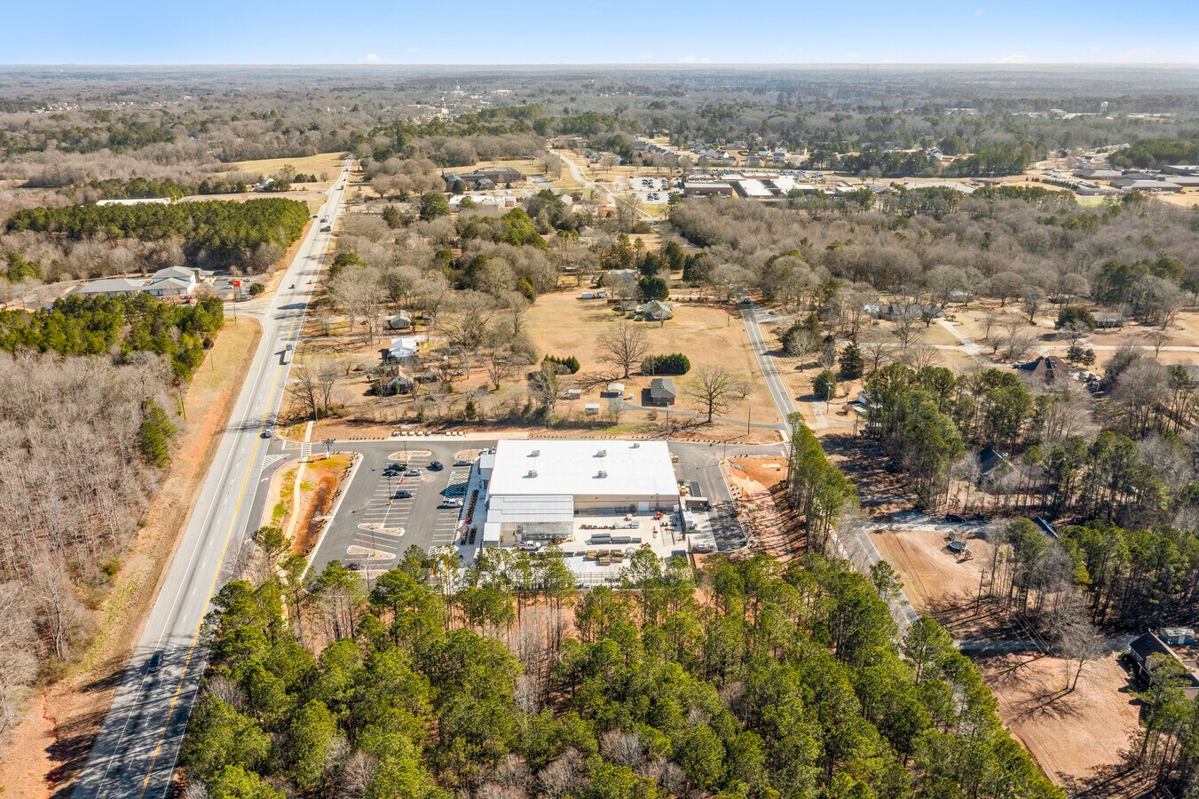 1631 W 3rd St, Jackson, GA 30233 - Tractor Supply Company: Jackson, GA