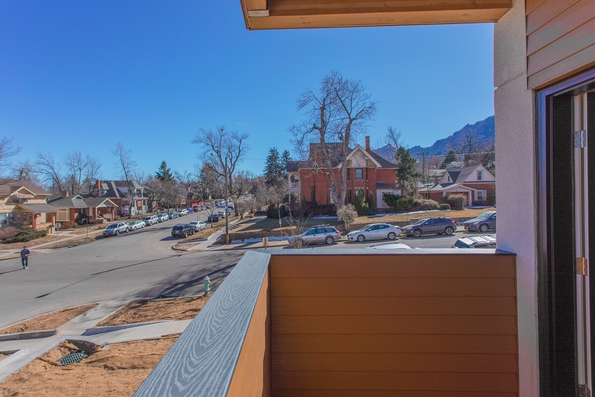 View Photo