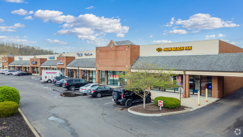 10554-10582 Loveland-Madeira Rd, Loveland, OH for lease - Building Photo - Image 1 of 4