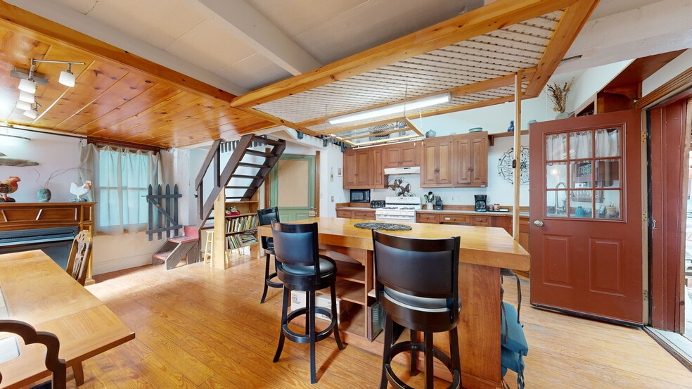 4966 NY-414, Burdett, NY for sale - Matterport 3D Scan - Image 3 of 56
