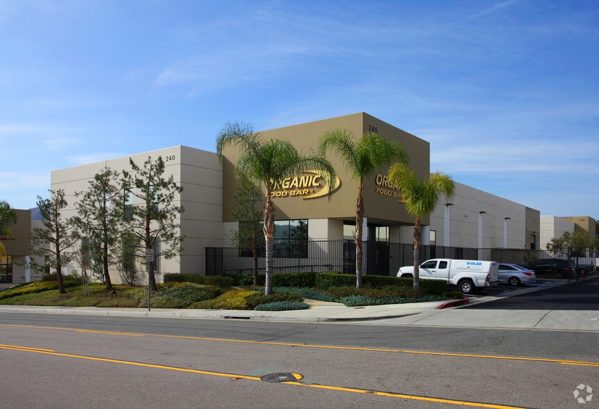 240 Crouse Dr, Corona, CA for lease - Building Photo - Image 1 of 7