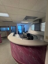 8934 Kingsridge Dr, Centerville, OH for lease Interior Photo- Image 1 of 11