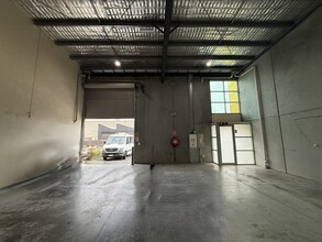 43 Fennell St, Port Melbourne for lease Interior Photo- Image 2 of 7