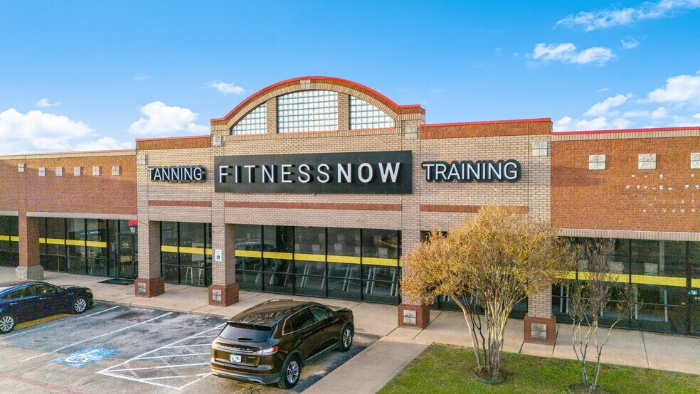 7520-7640 NE Loop 820, North Richland Hills, TX for lease - Building Photo - Image 2 of 27