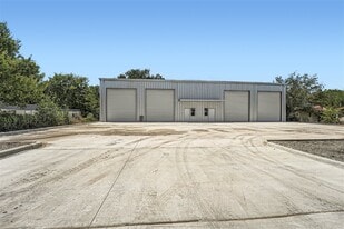 16400 Parkview Dr, Austin TX - Warehouse