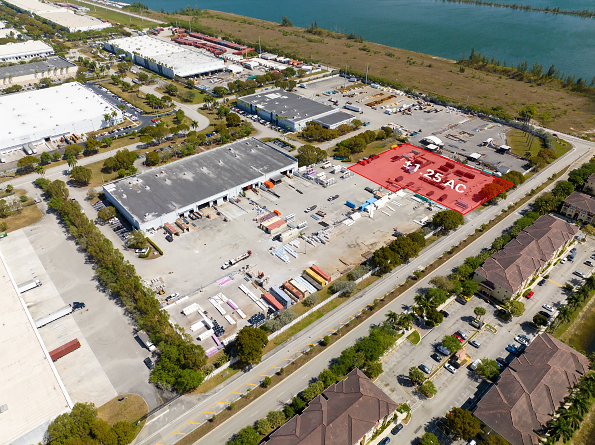 10810 NW 92nd Ter, Medley, FL for sale Primary Photo- Image 1 of 1