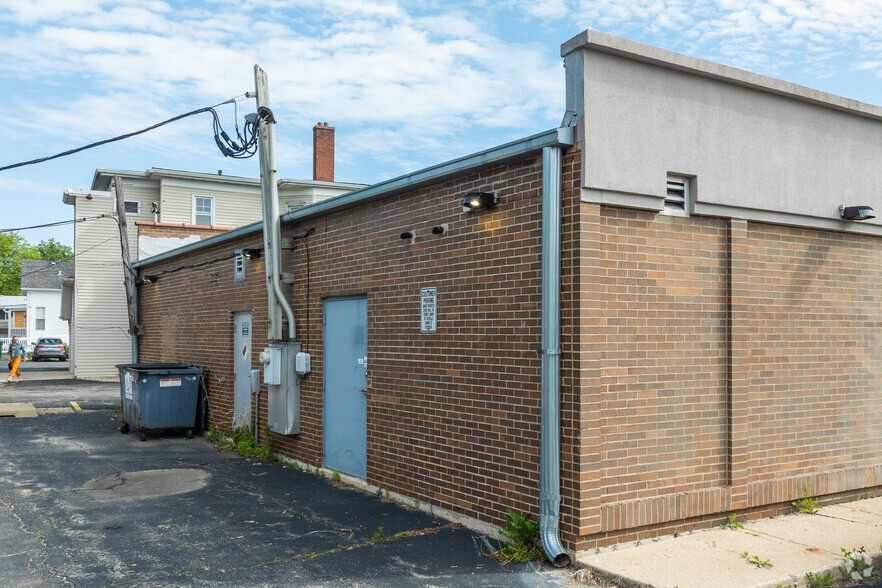 120 N La Grange Rd, La Grange, IL for lease - Building Photo - Image 3 of 13