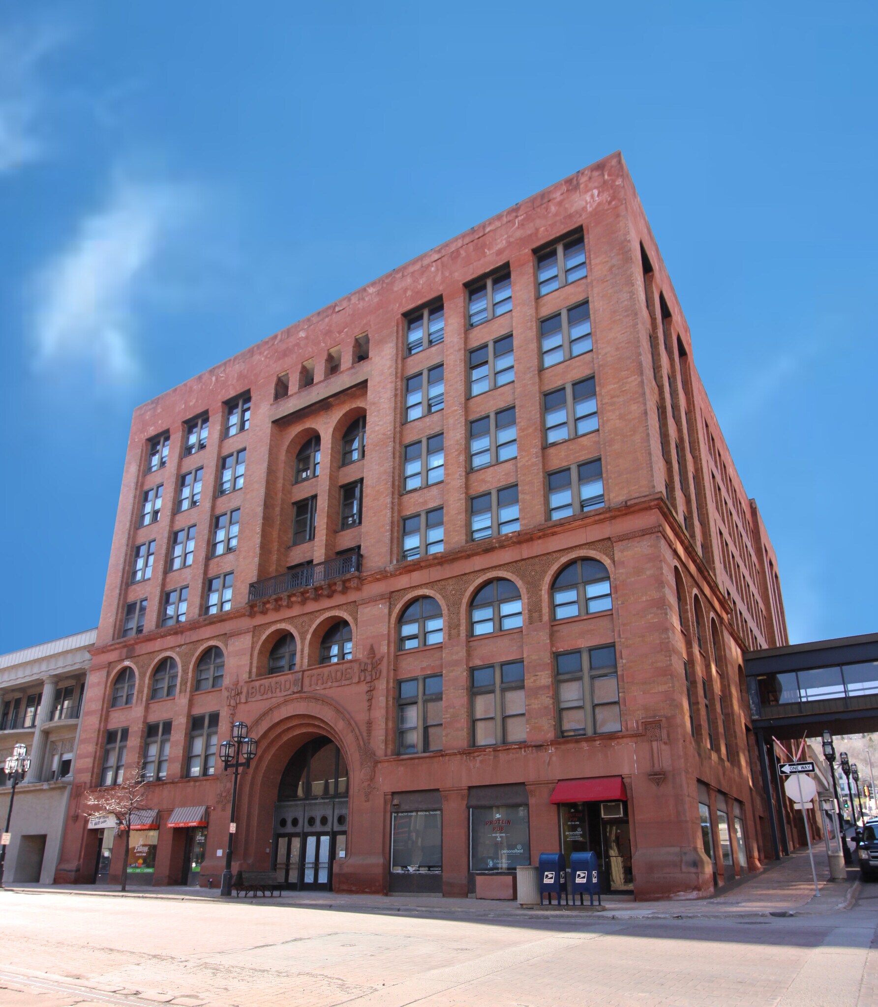 301 1st St W, Duluth, MN for sale Building Photo- Image 1 of 1