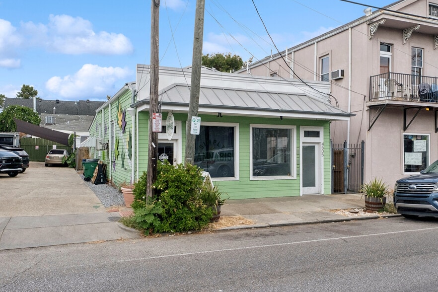 4505-4507 Magazine St, New Orleans, LA for lease - Building Photo - Image 2 of 12