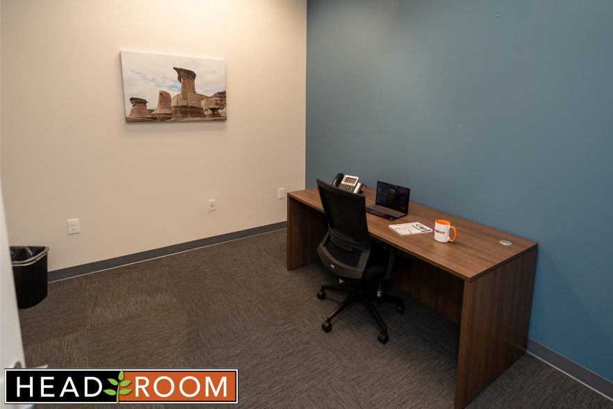 100 Springbrook Blvd, Aston, PA for lease - Interior Photo - Image 2 of 13