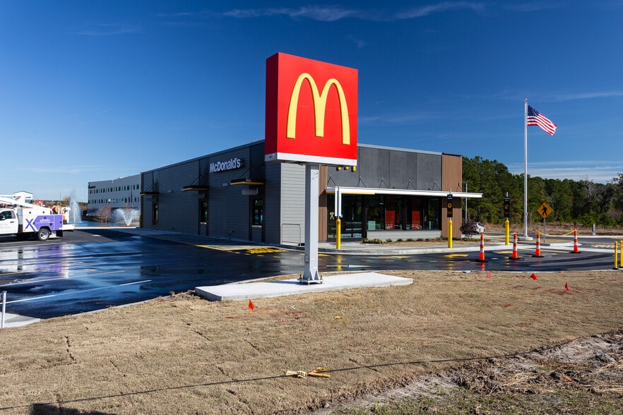 1585 Pooler Pky, Pooler, GA 31322