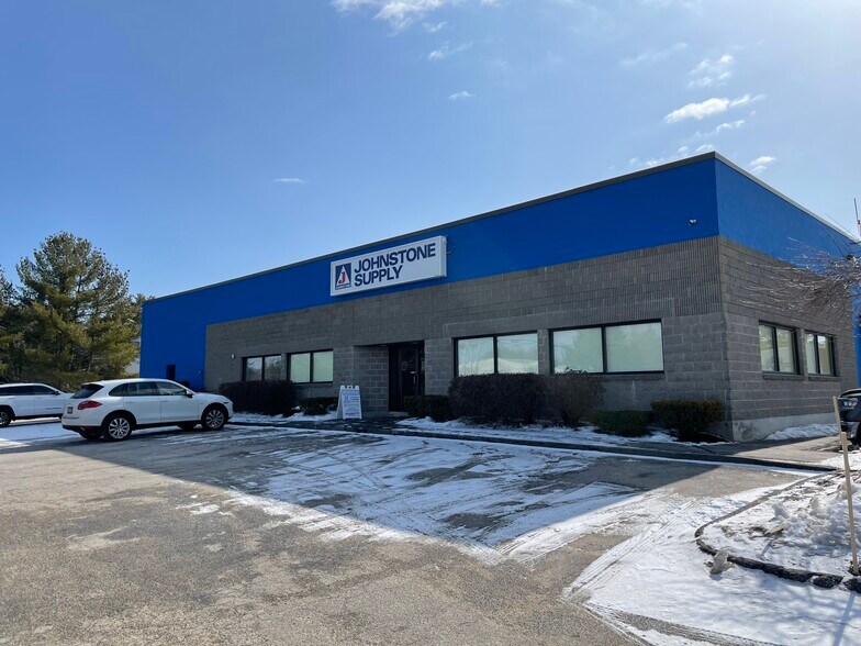 7 Thomas Dr, Westbrook, ME for sale - Building Photo - Image 1 of 1