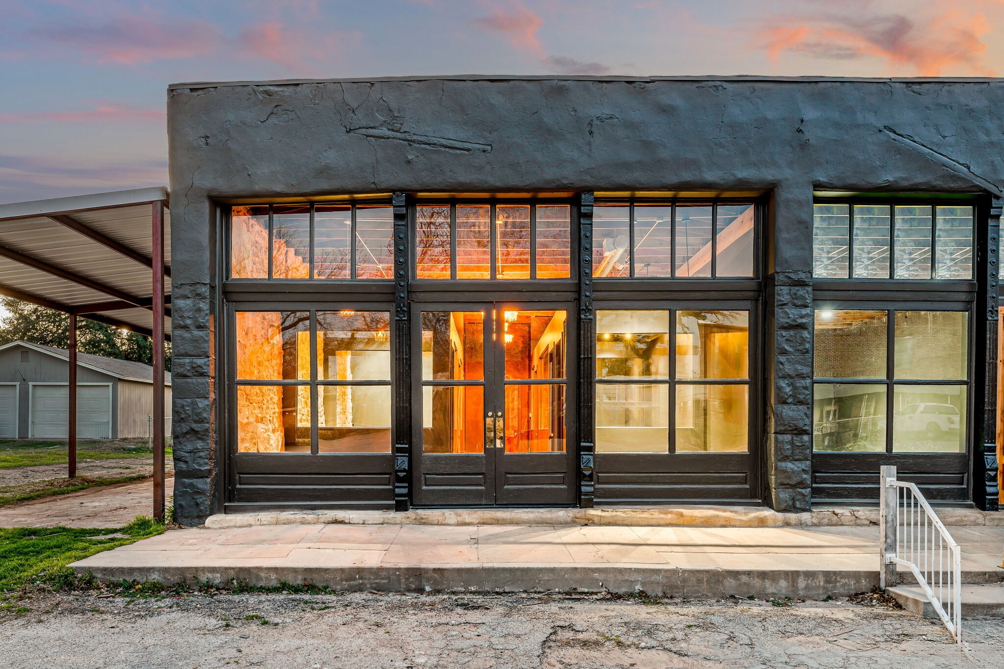 104 S Kickapoo St, Lipan, TX for lease Interior Photo- Image 1 of 20