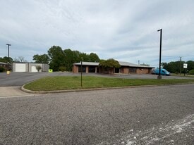 3290 Airline Blvd, Portsmouth VA - Convenience Store