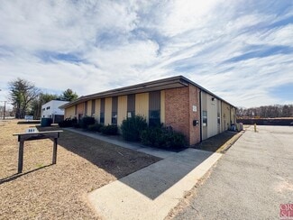 More details for 351 Burnham St, East Hartford, CT - Flex for Sale