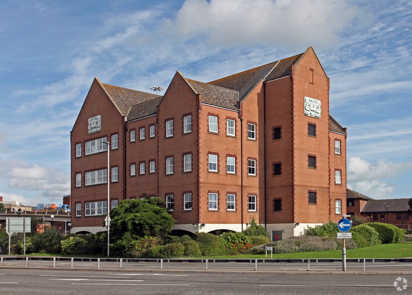 Vanguard Rd, Poole for sale - Primary Photo - Image 1 of 1