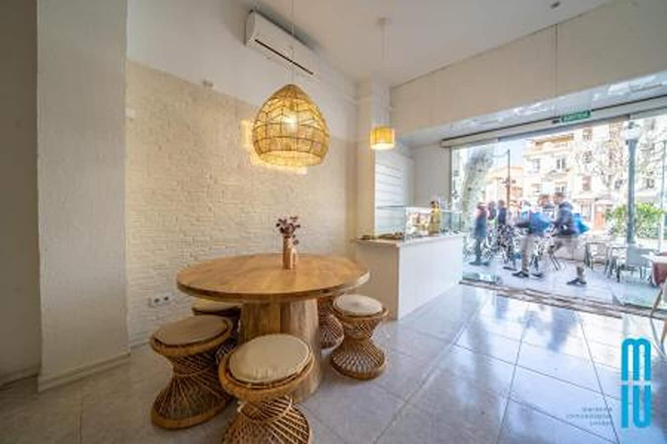 Retail in Arenys de Mar, Barcelona for lease Interior Photo- Image 1 of 16