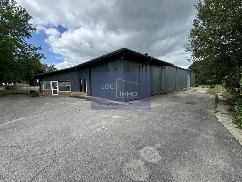 Flex in Gradignan for lease Building Photo- Image 1 of 10