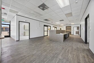 2710 Western Center Blvd, Fort Worth, TX for lease Interior Photo- Image 2 of 26