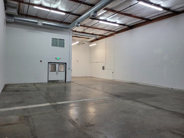 149 Grobric Ct, Fairfield, CA for lease - Interior Photo - Image 3 of 9